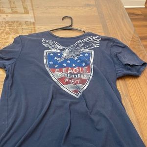 American Eagle t shirt